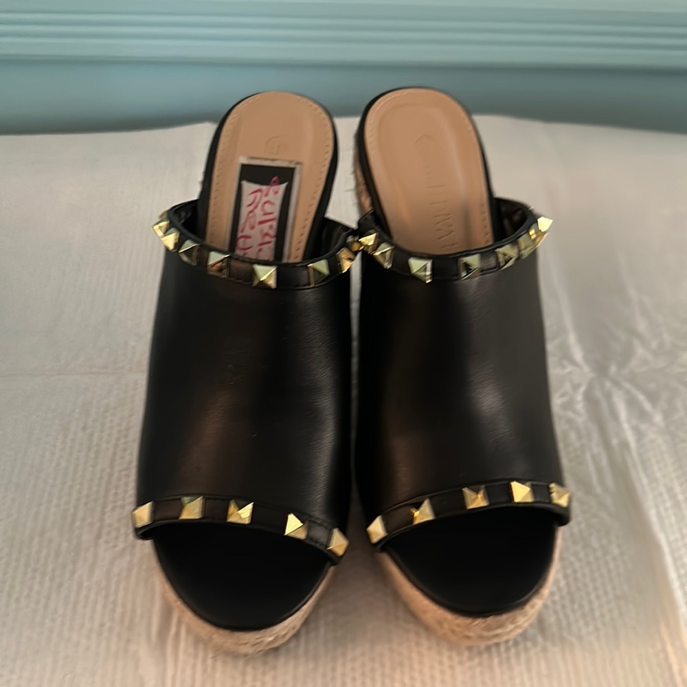 Cute Slip On Wedges